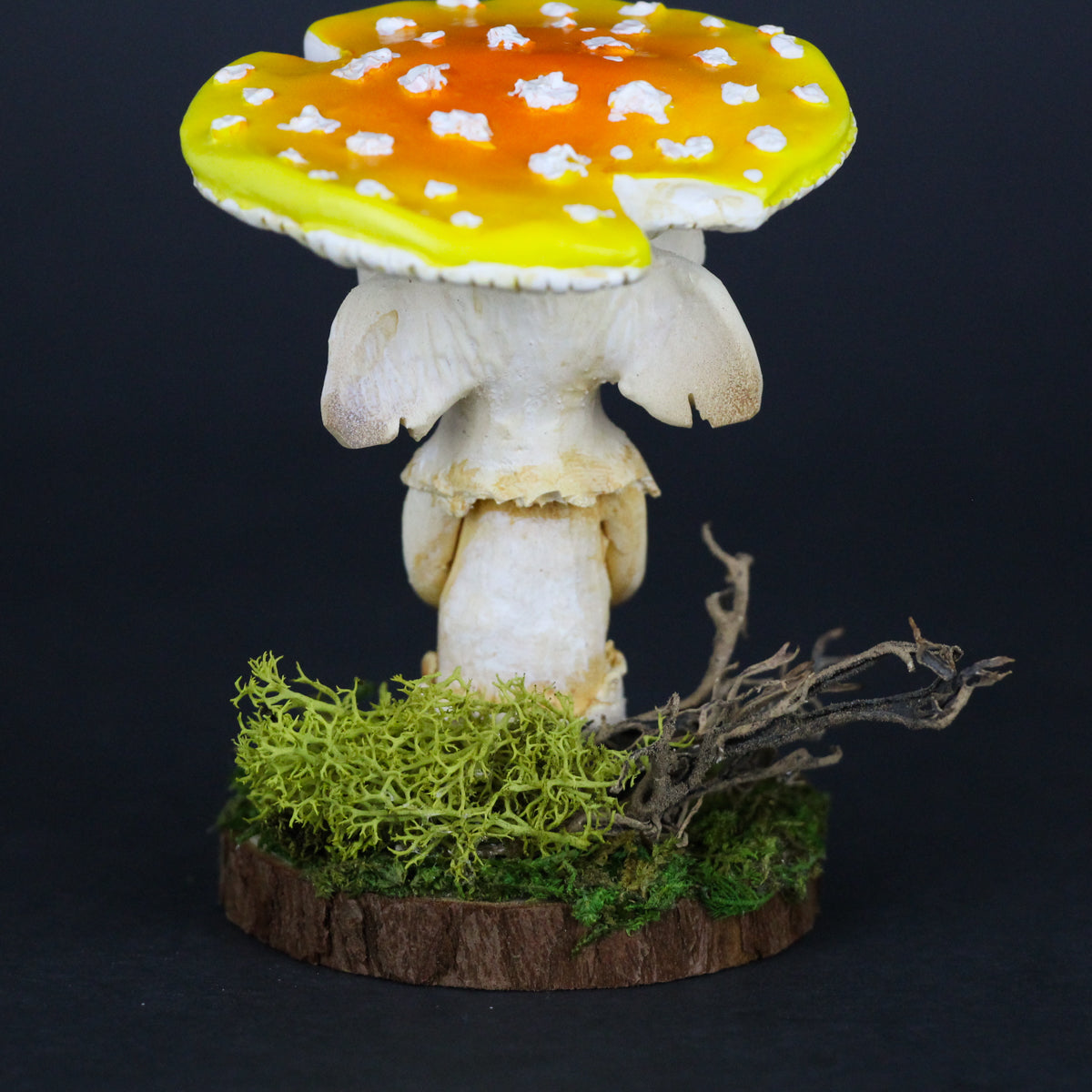 Malivan the Elder Amanita Mushling – Jackie Harder Art